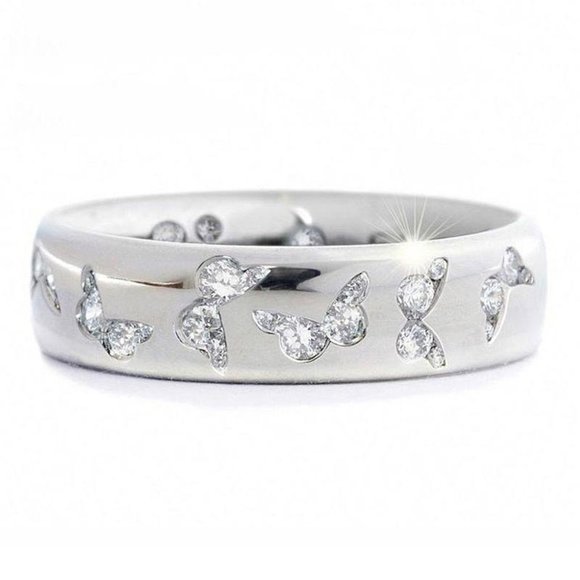 Sparkling Silver White Topaz Butterfly Ring - Picture 5 of 6